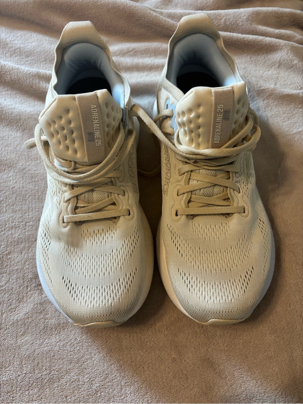 Brooks Adrenaline GTS